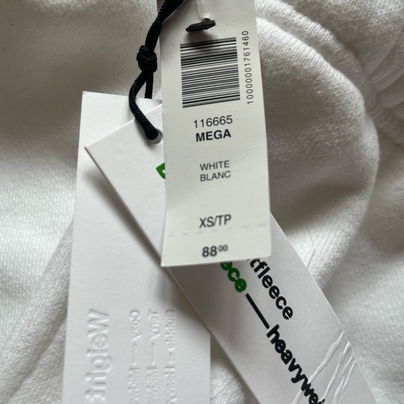 Aritzia TNA Cozy Fleece Mega Sweatpant NWT - Picture 3 of 4